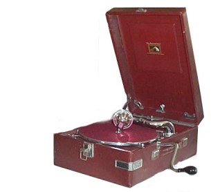 gramophones.picbig.hmv.102.red